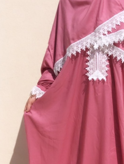 Gebetskleid Baumwolle - Blush Pink with White Lace