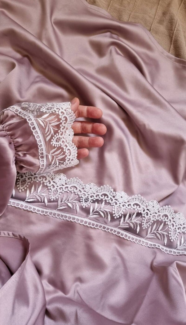 New Lace ! Deep Mauve Satin Prayer Dress