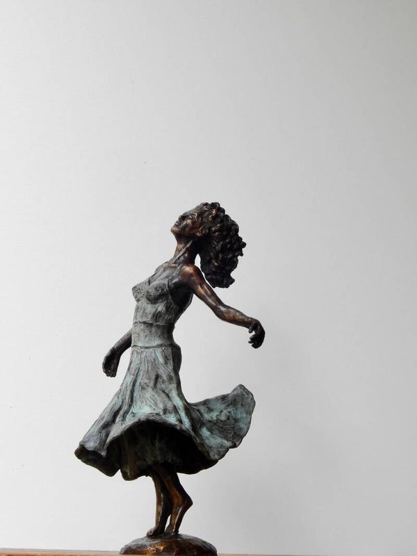 Dance with me