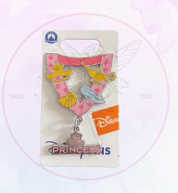 HKDL Pin Lanyard Princesses