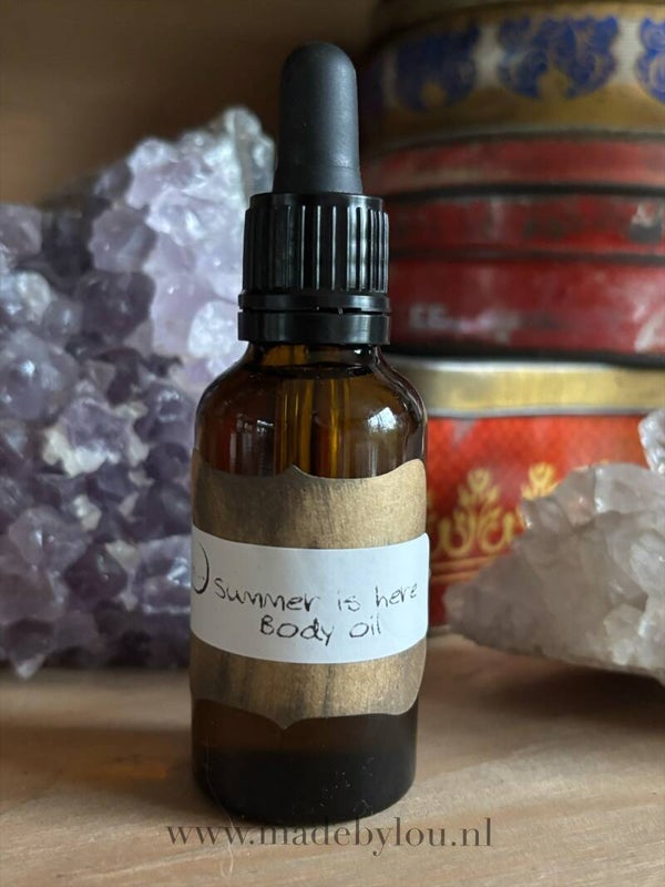 Body oil ‘Summer is here’