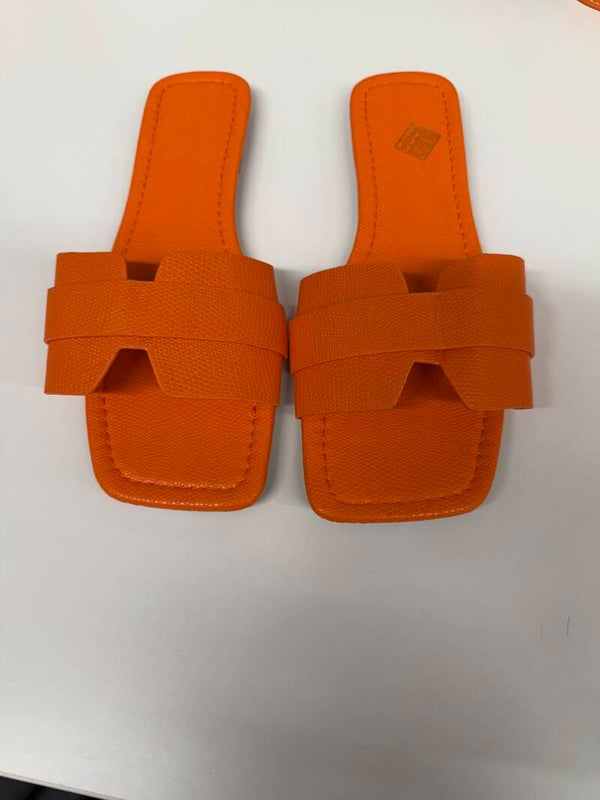 Shein Slippers – Oranje (Nieuw) Shein Slides – Orange (New)