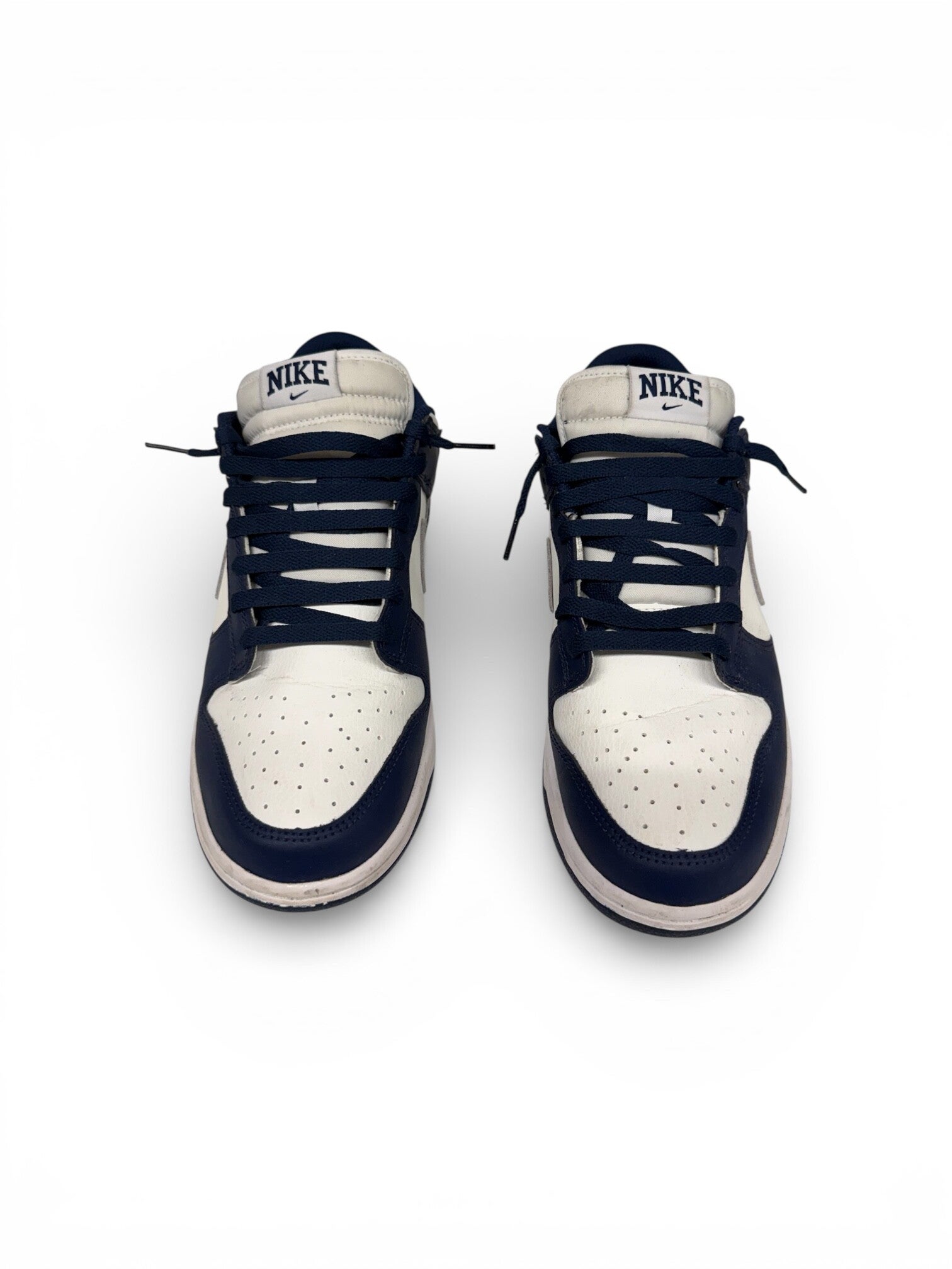 Nike heren sneakers donkerblauw/grijs/wit maat 44,5 – zo goed als nieuw Nike men’s sneakers navy/grey/white size 44.5 – like new