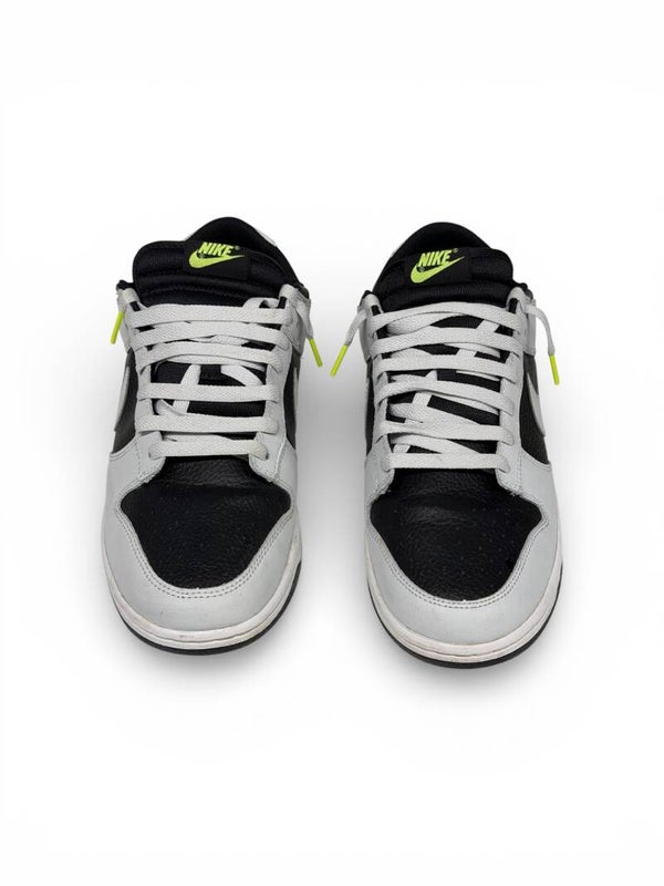 Nike heren sneakers zwart/wit maat 45 – zo goed als nieuw Nike men’s sneakers black/white size 45 – like new