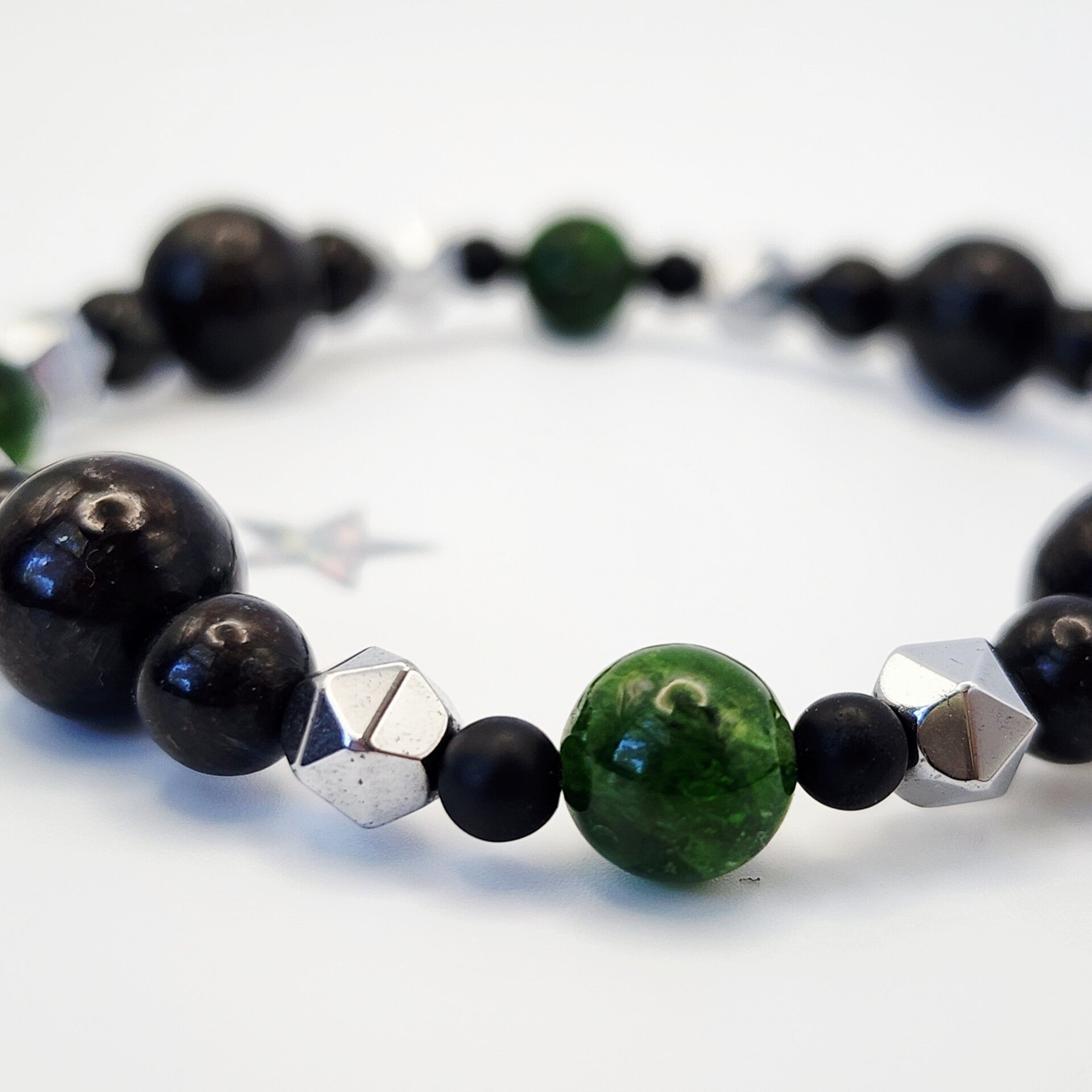 Chrome Diopside, Hypersthene and Matte Onyx Bracelet, Stretch