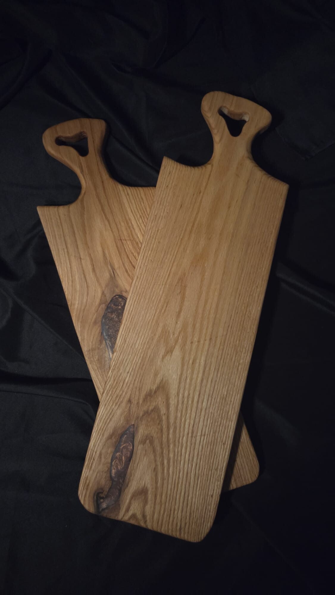 Tapasplank van eiken en bronze epoxy