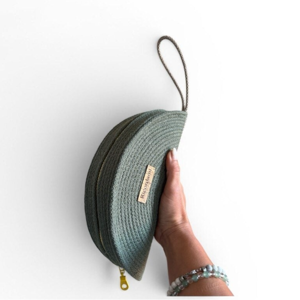 Pochette mezza luna