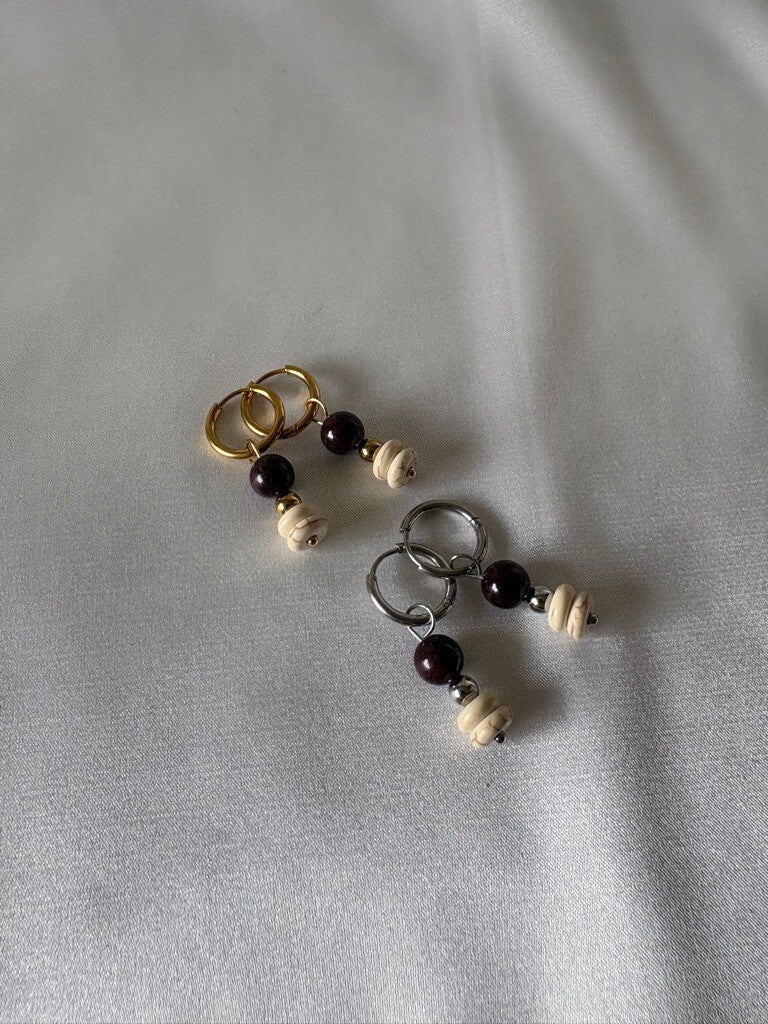 Oorringen natuursteen bruin/wit