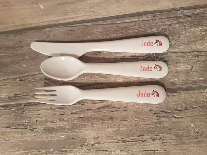 Lot de couverts personnalisés - Modèle licorne 2