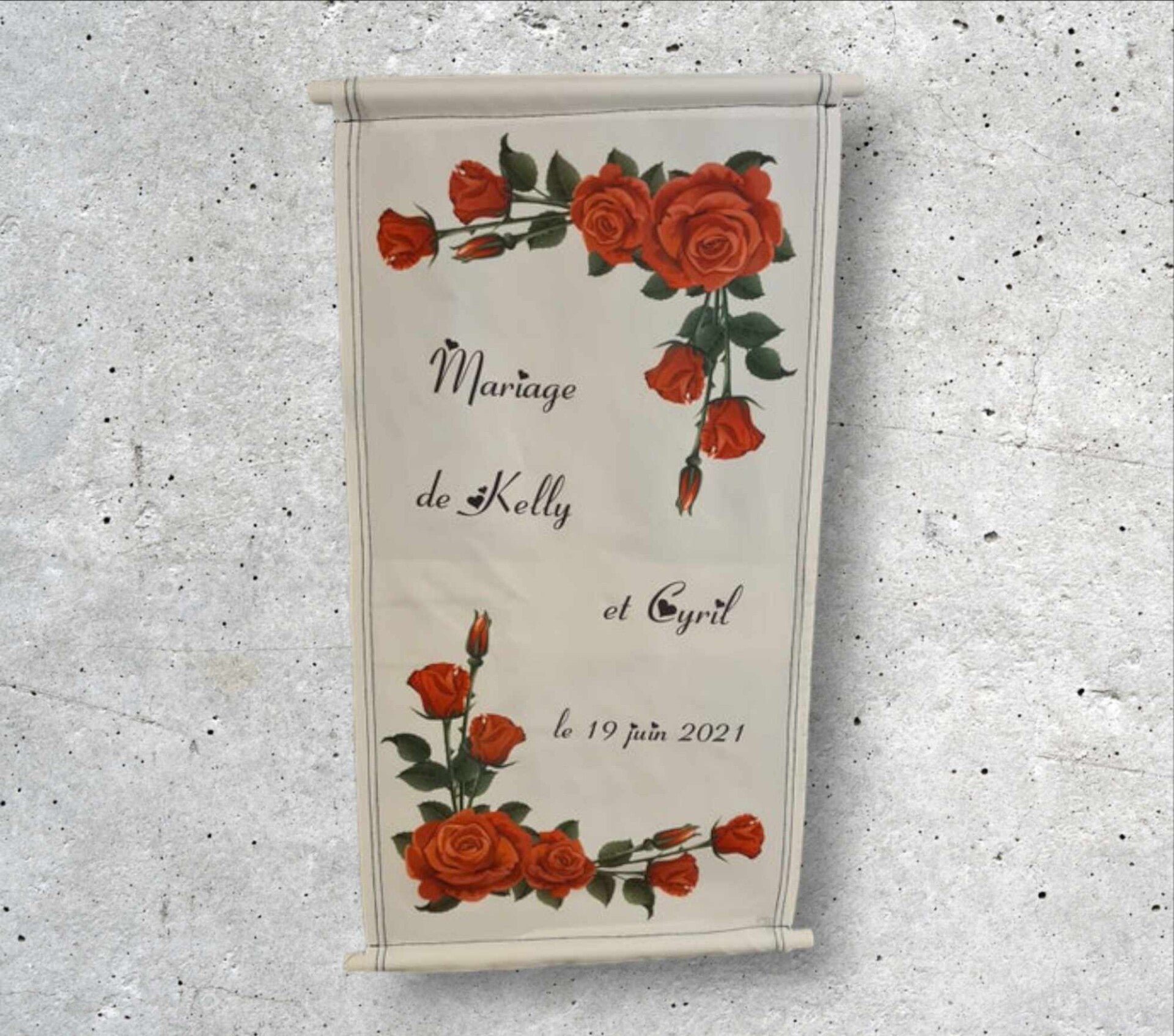 Panneau murale textile personnalisé - Modèle roses rouge