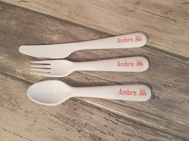 Lot de couverts personnalisés - Modèle ourson avec coeur rose