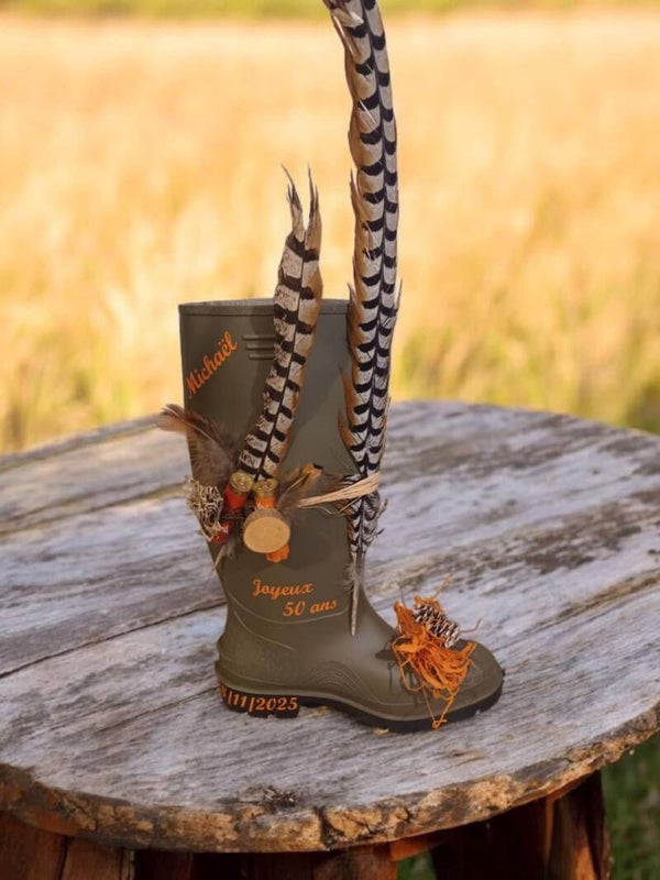 Urne personnalisée - Modèle botte de chasse