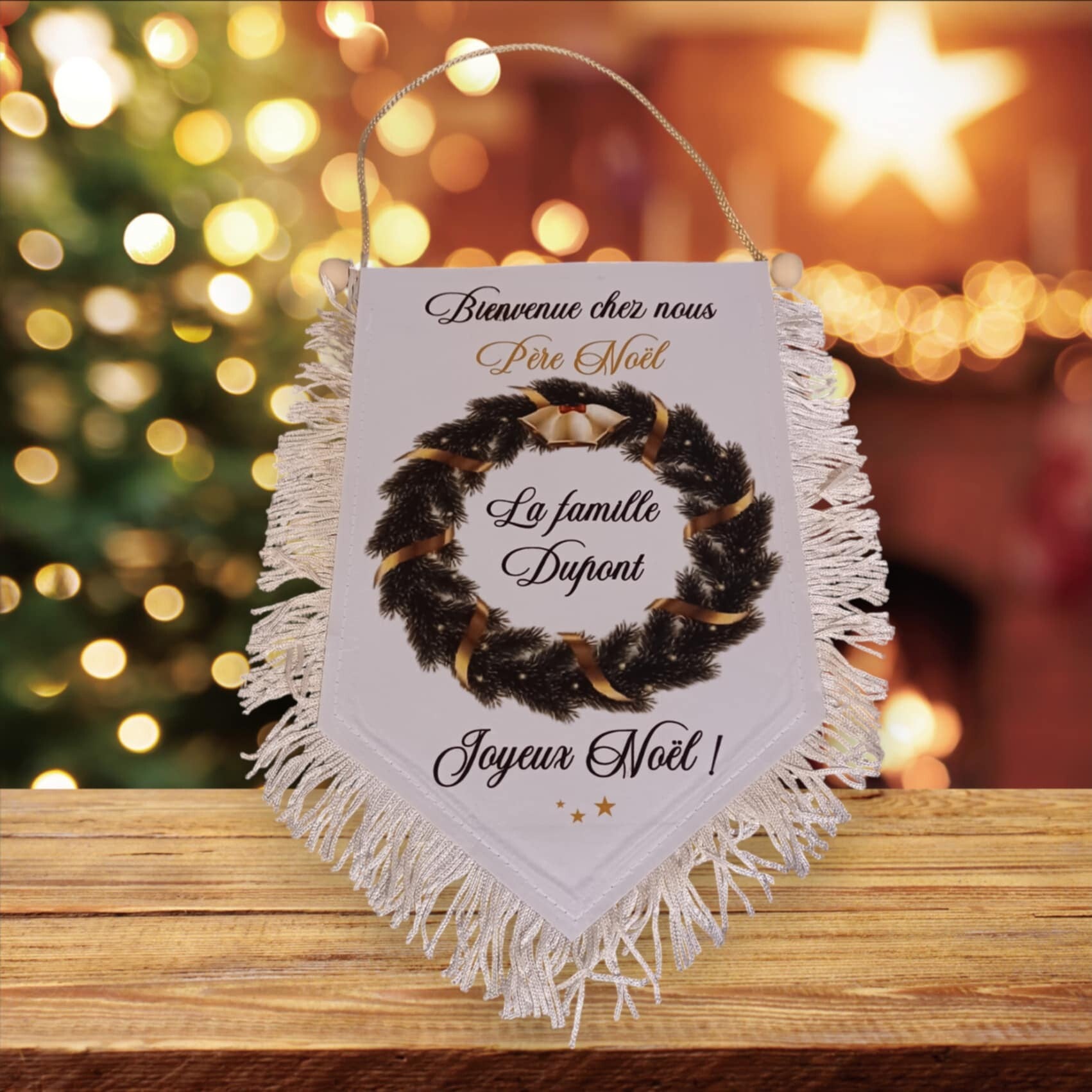 Fanion personnalisé - Modèle couronne de Noël