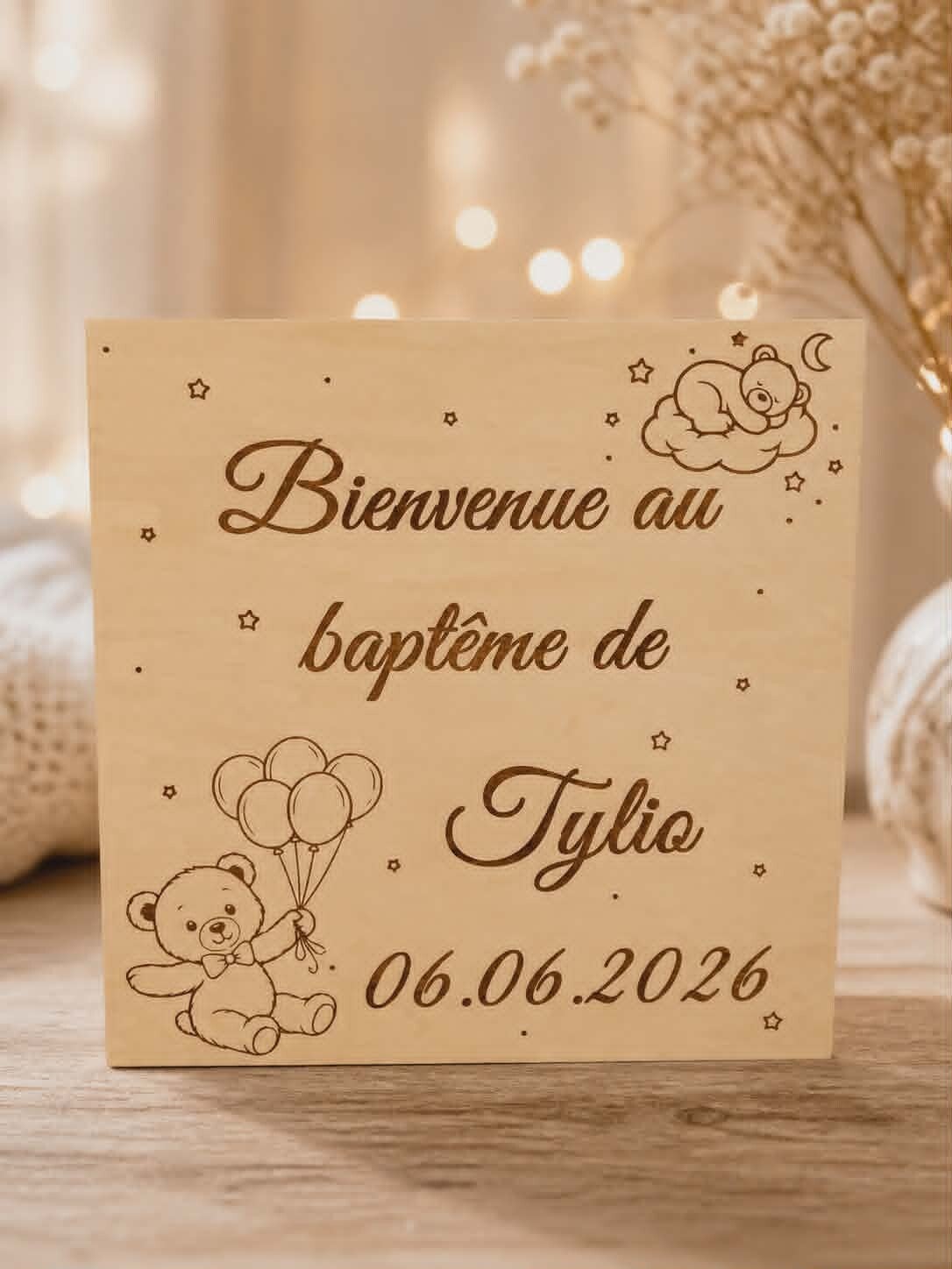 Planche en bois personnalisée - Modèle ourson avec ballons et ourson endormi sur nuage