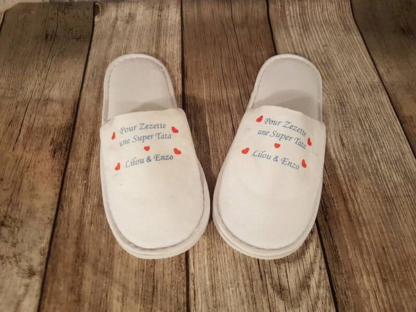 Chaussons personnalisé - Modèle petits coeurs
