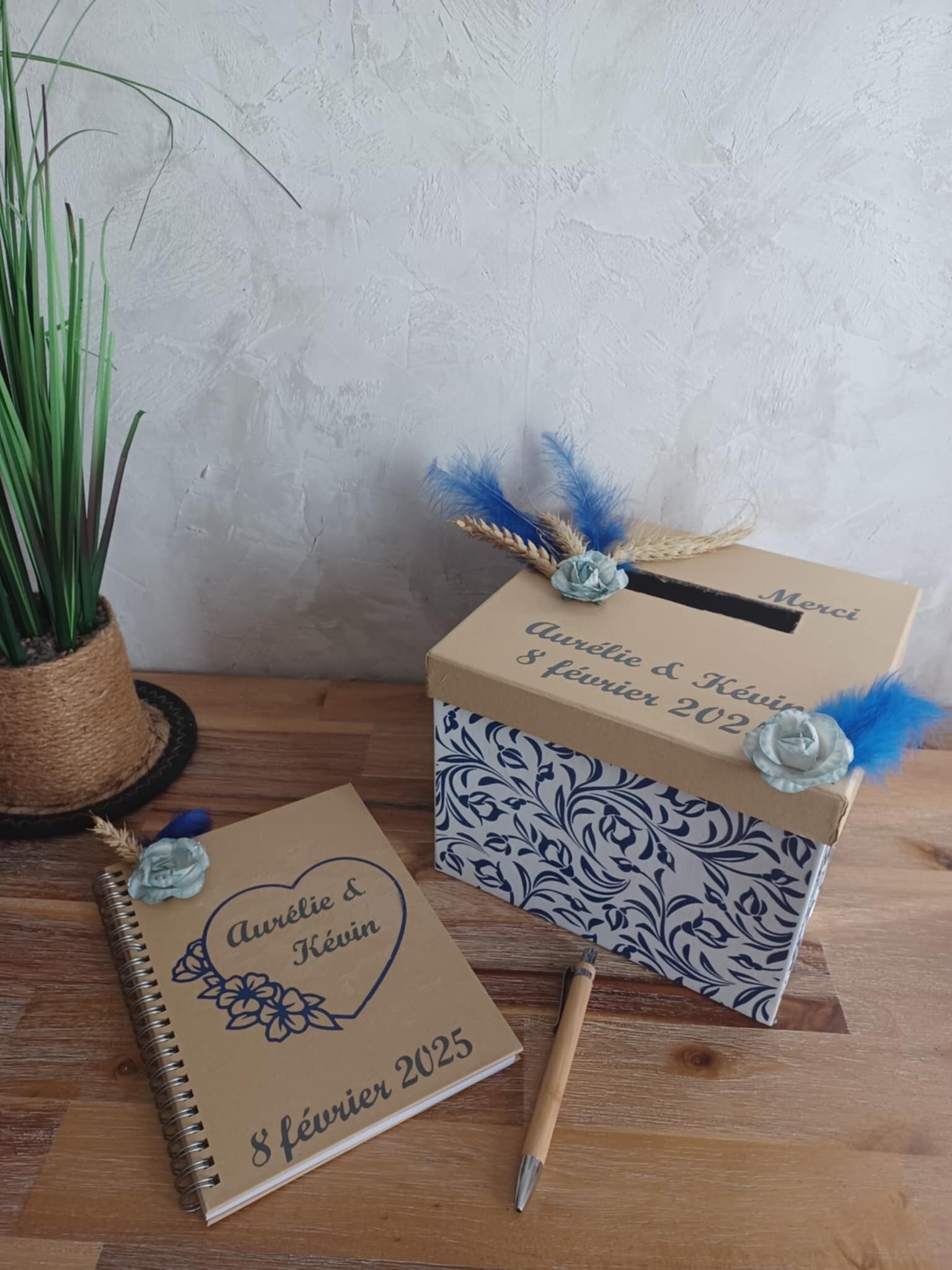 Kraft, blanc et bleu.jpg