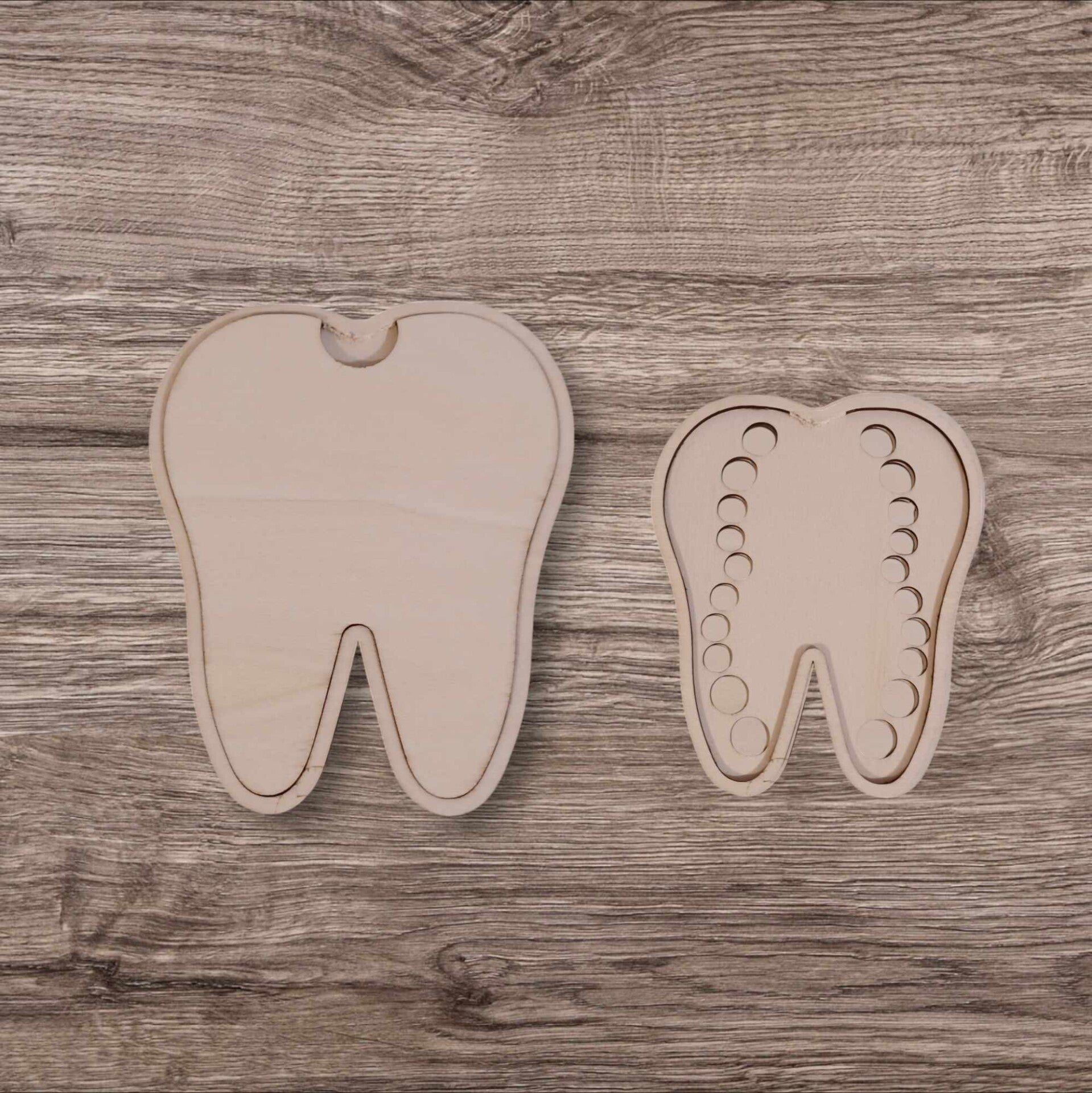 Boîte à dents en bois personnalisée - Modèle 100% personnalisable selon vos souhaits