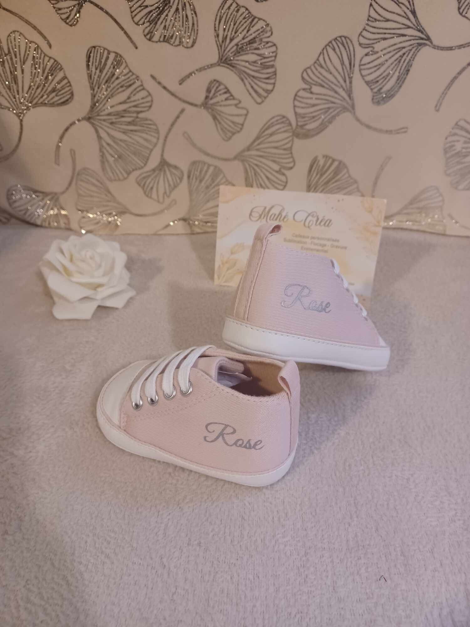 Basket bébé montante en toile personnalisée - Modèle texte