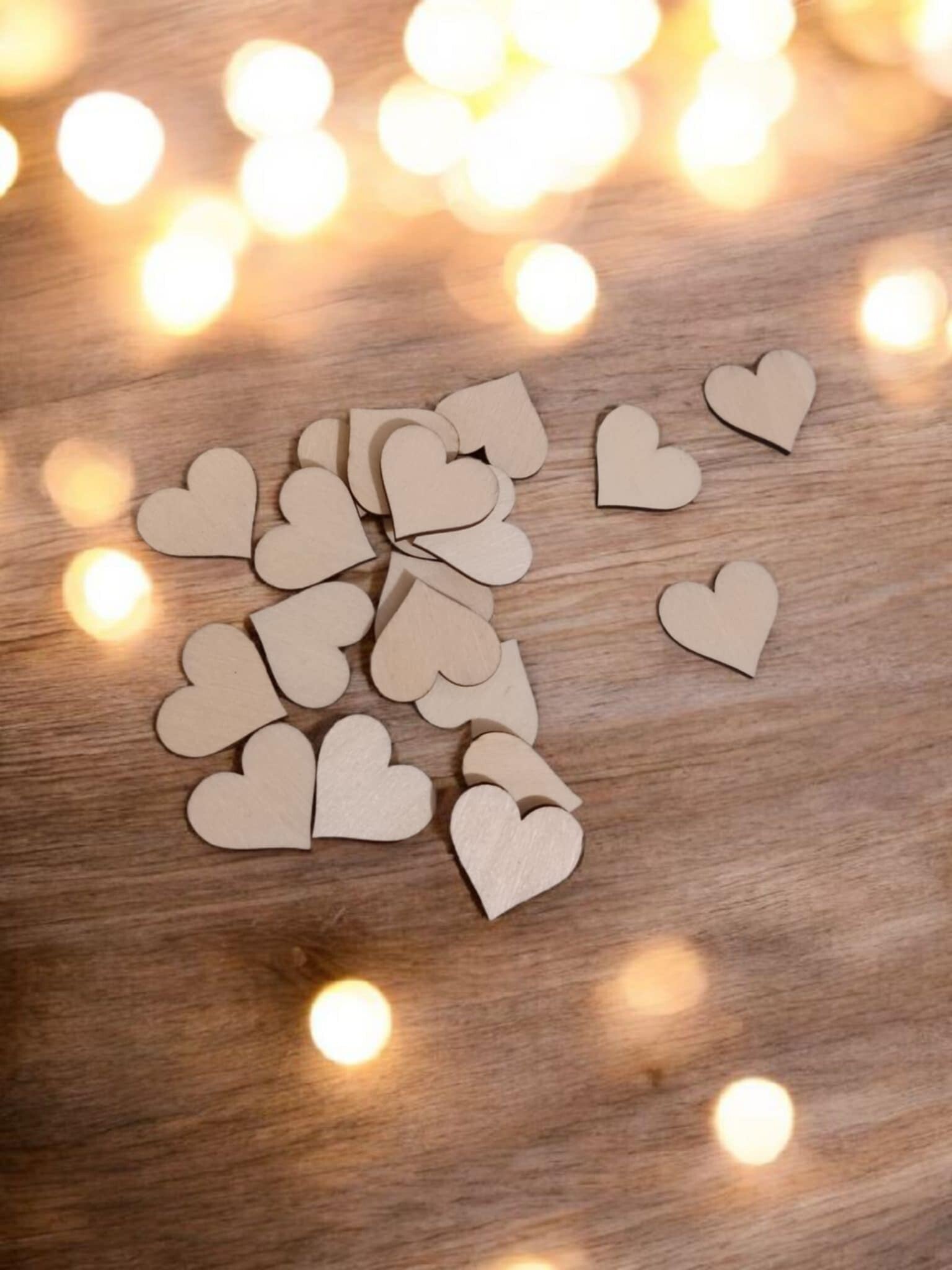 Sachet de confetti en bois - Modèle coeur