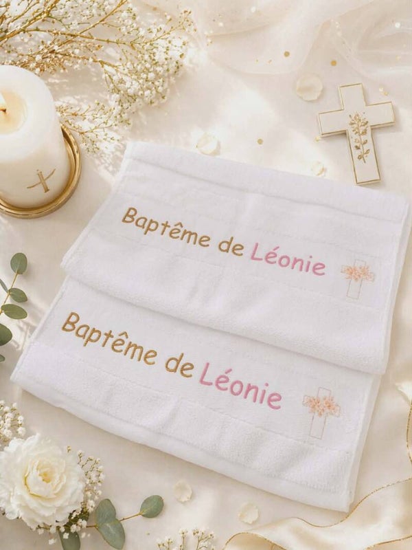 Serviette essuie-tête personnalisée - Modèle croix fleural