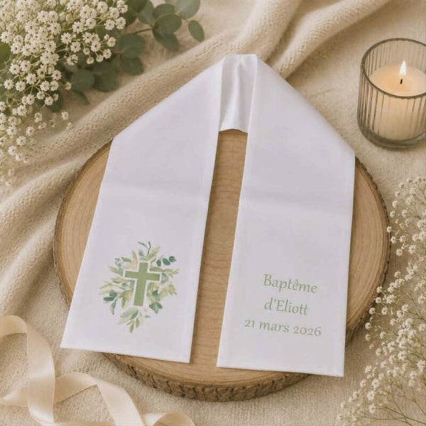 Echarpe de baptême ou communion personnalisée - Modèle croix eucalyptus et feuillage