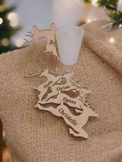 Marque place / Marque verre en bois personnalisé - Modèle rennes