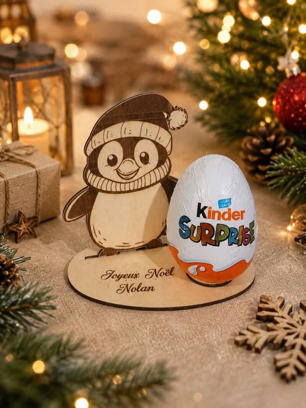 Porte oeuf kinder surprise - Modèle Pingouin de Noël