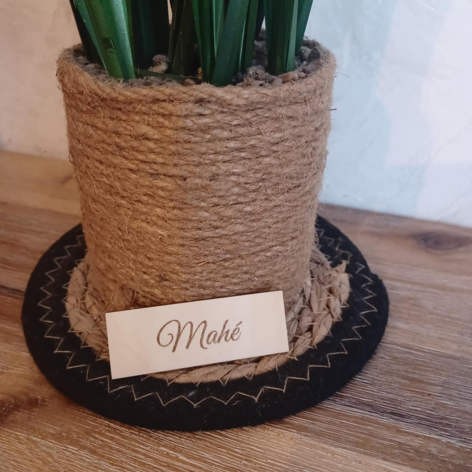 Marque place personnalisé en bois - Modèle rectangle avec texte