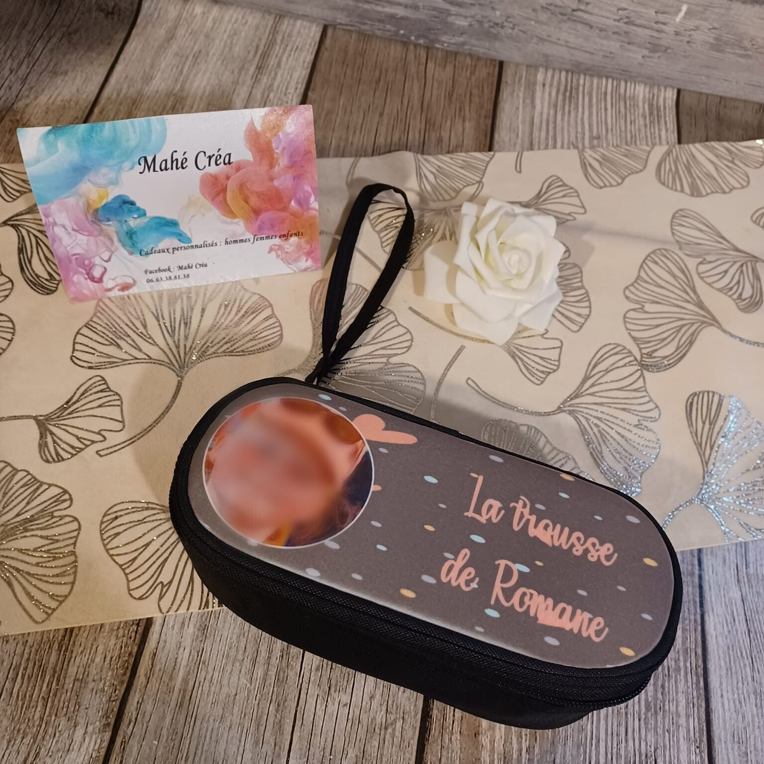 Trousse à crayons personnalisée - Modèle fond noir petit coeur + photo