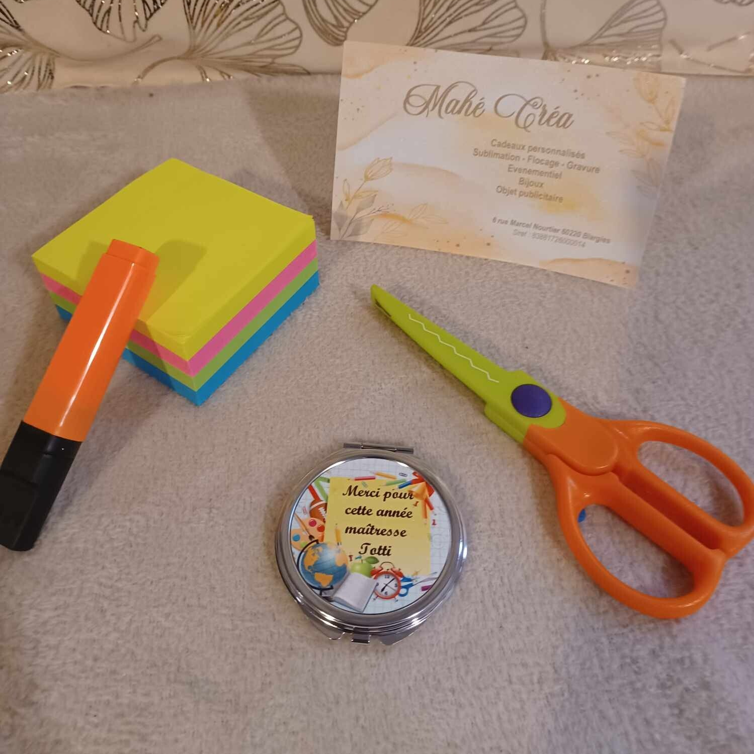 Miroir de poche personnalisé - Modèle motif école