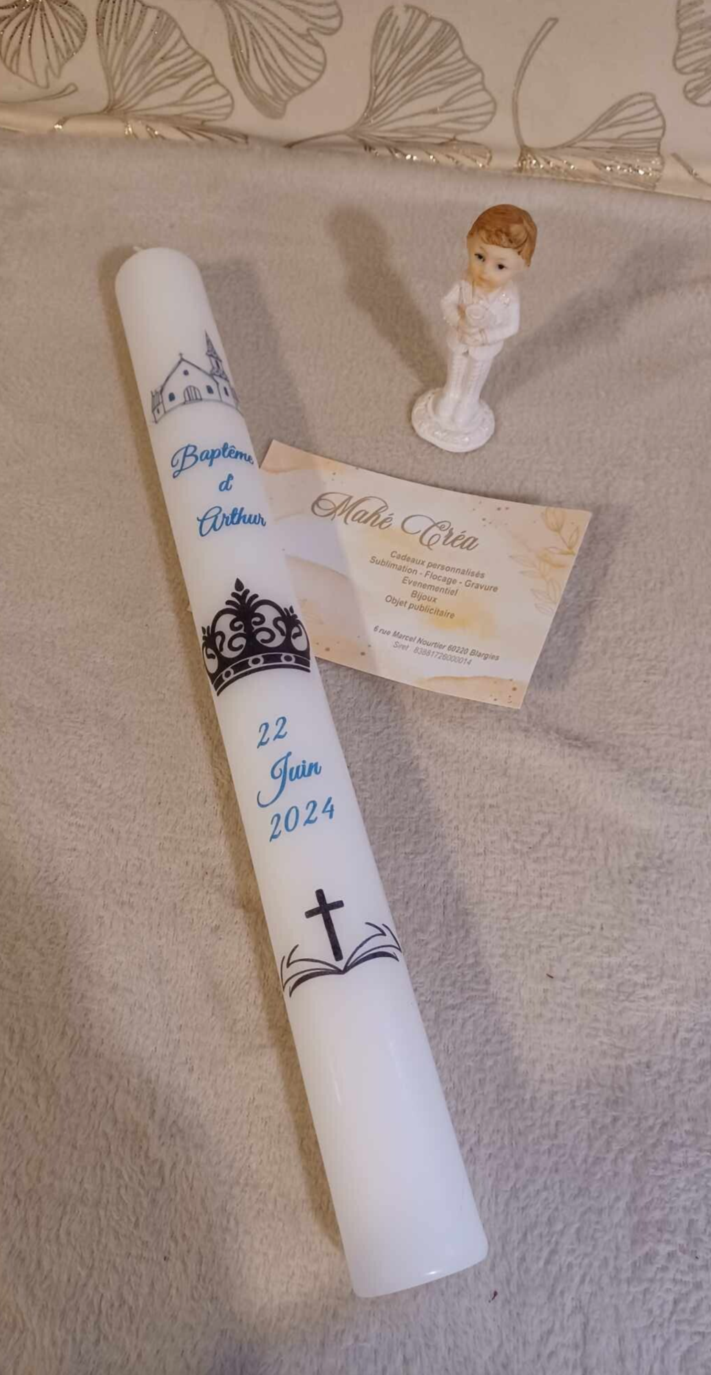 Cierge personnalisé - Modèle église , couronne prince et bible avec croix