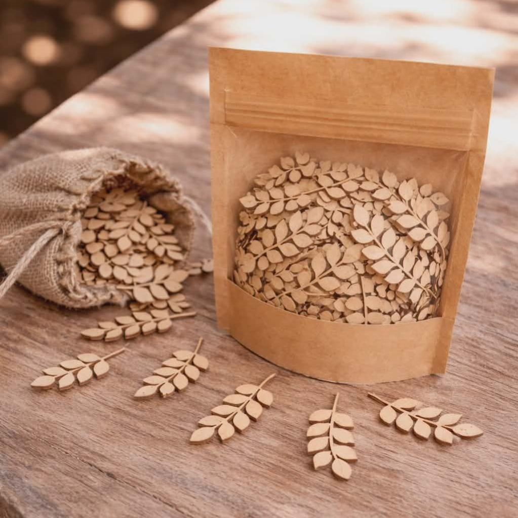 Sachet de confetti en bois - Modèle feuillage