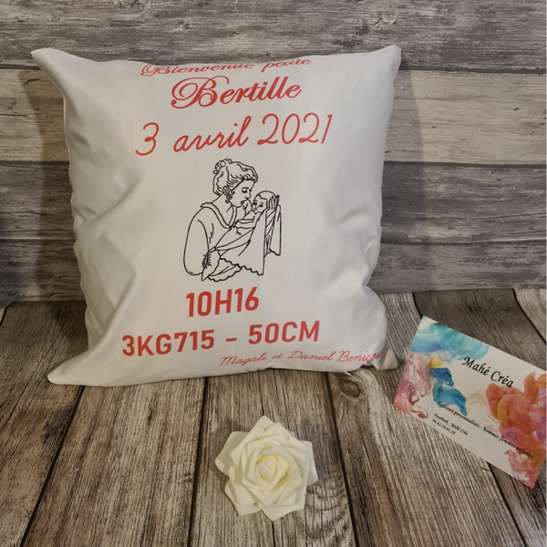 Coussin de naissance personnalisé - Modèle mère avec son enfant