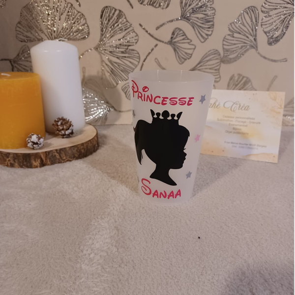 Gobelet personnalisé vinyle adhésif - Modèle petite fille couronne