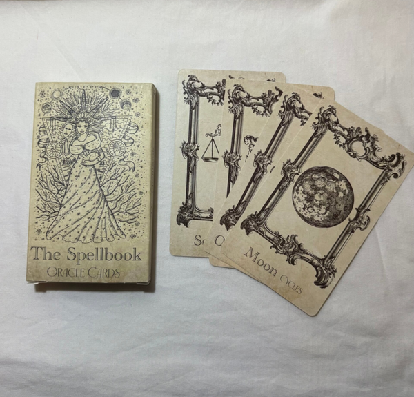 The Spellbook Orakelkaarten