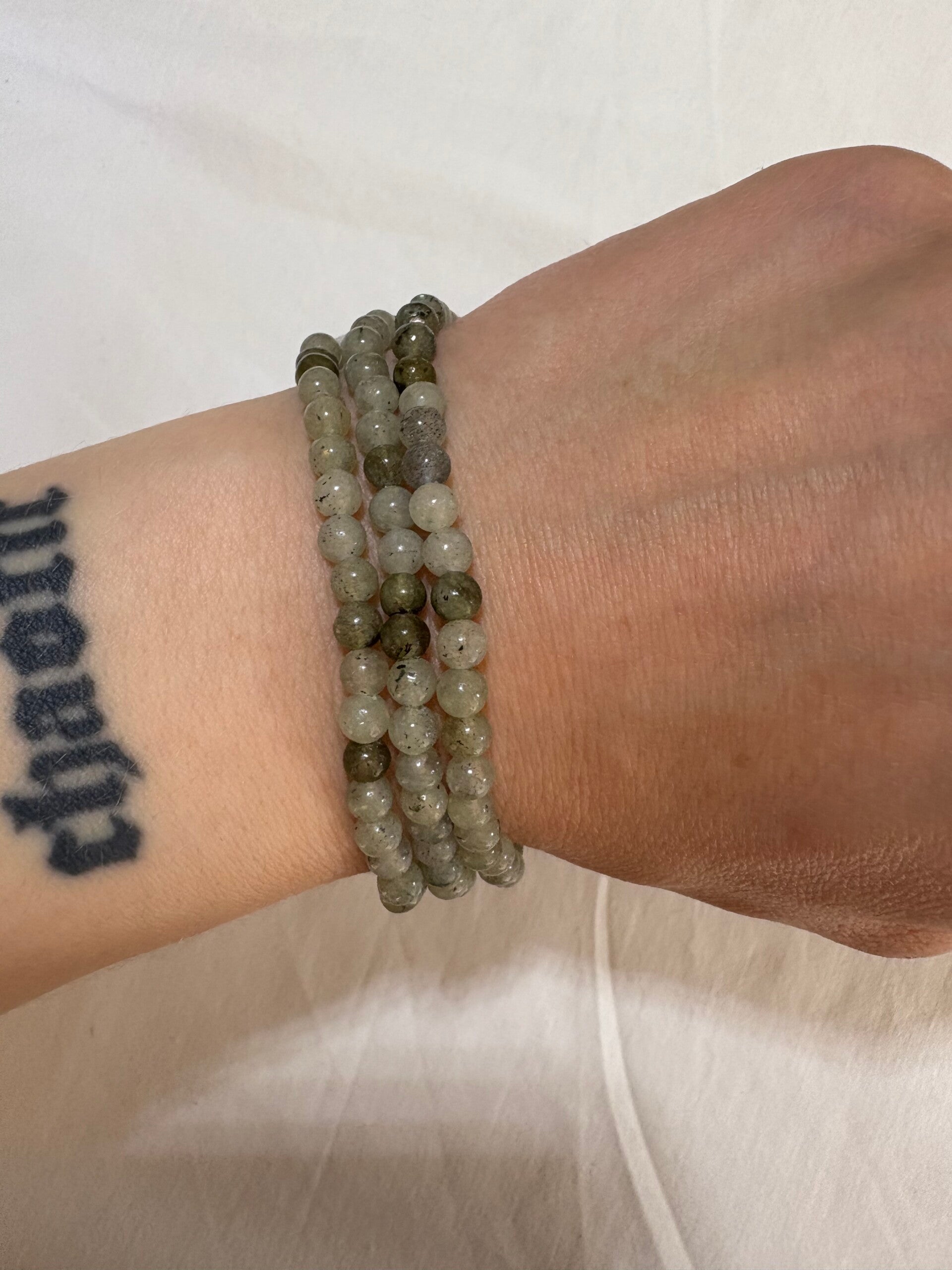 Labradoriet Kogelarmband 4mm