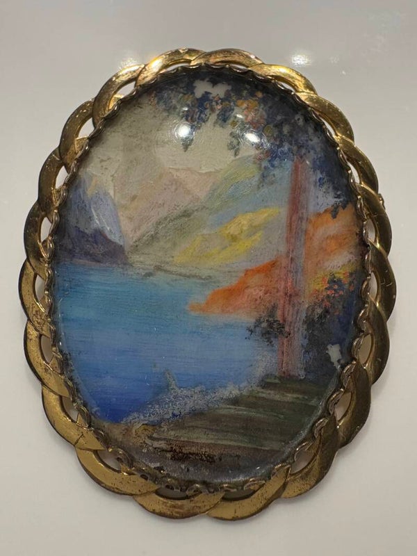 Vintage Broche