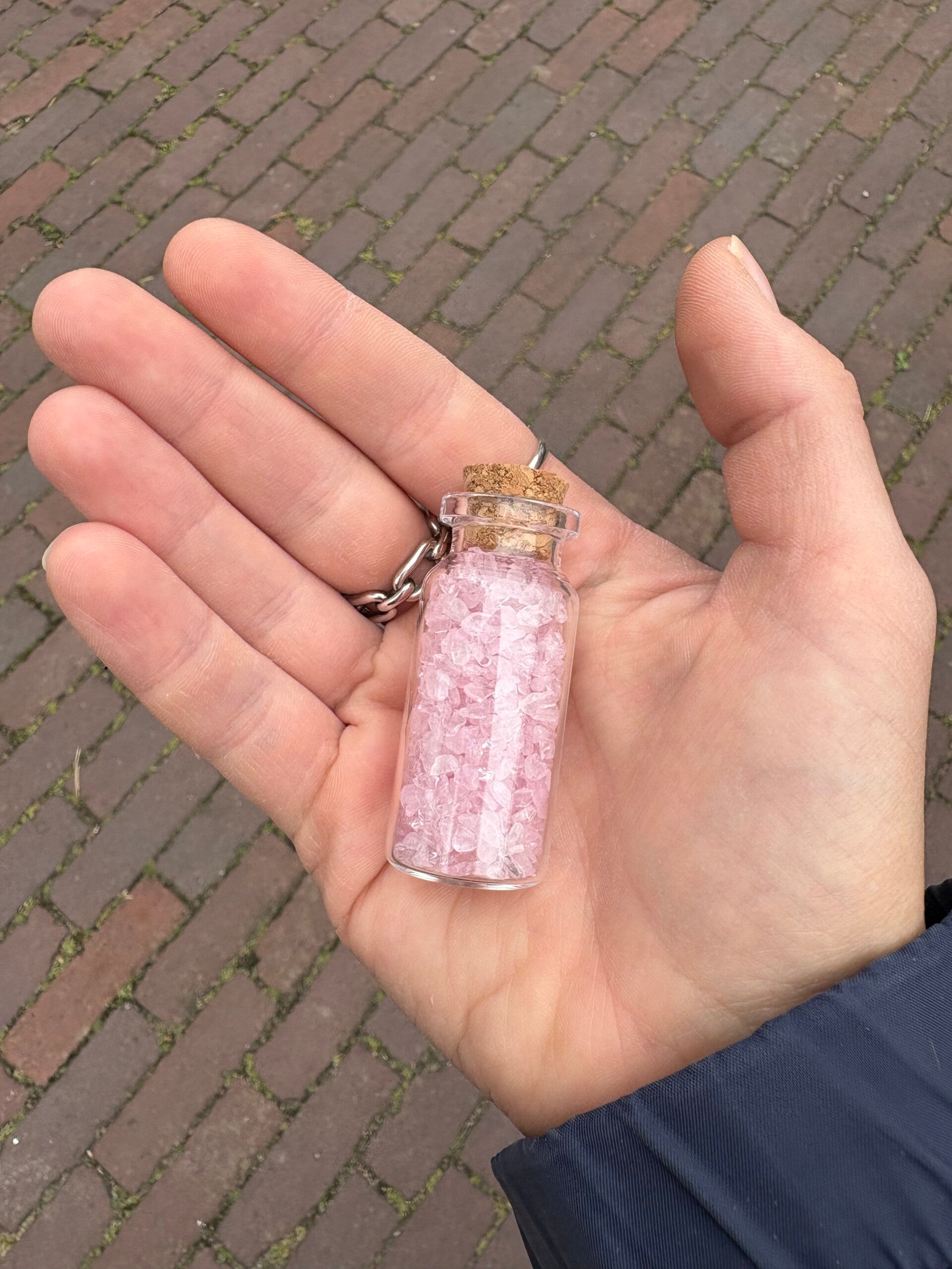 Rozenkwarts In Flesje
