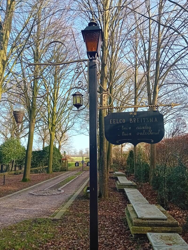 Reclamebord hovenier E. Breitsma, Oldeberkoop