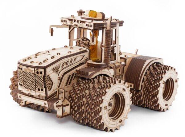 Eco-Wood-Art Tractor K-7M