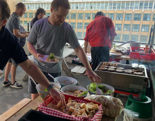 Nazomer BBQ - Eind augustus 2026