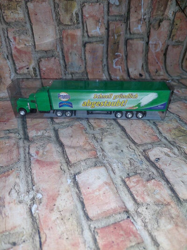 Werbe LKW
