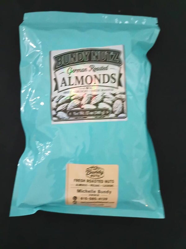 CINNAMON SUGAR ALMONDS. 12 oz Bag