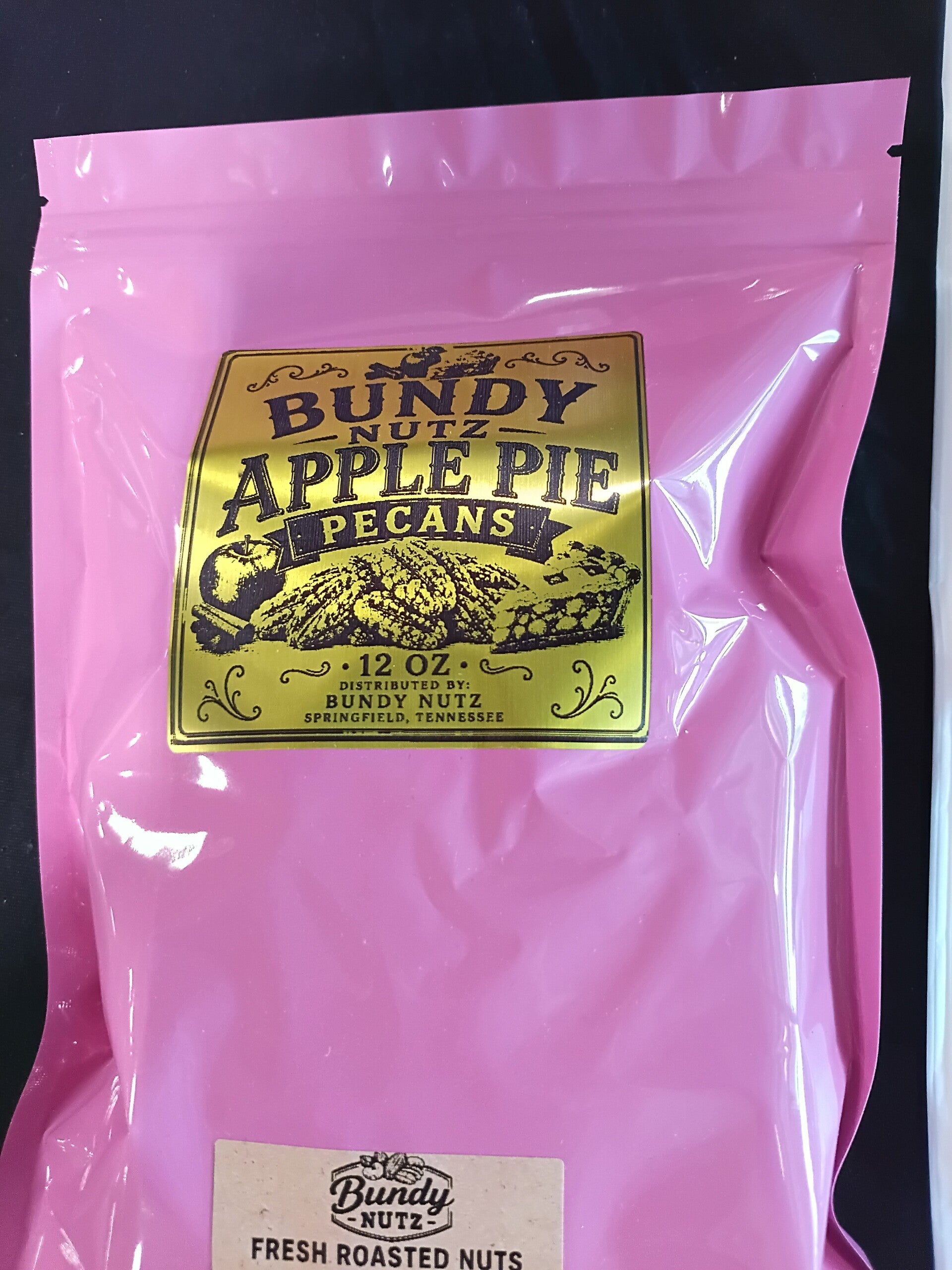 APPLE PIE PECANS. 12 oz Bag
