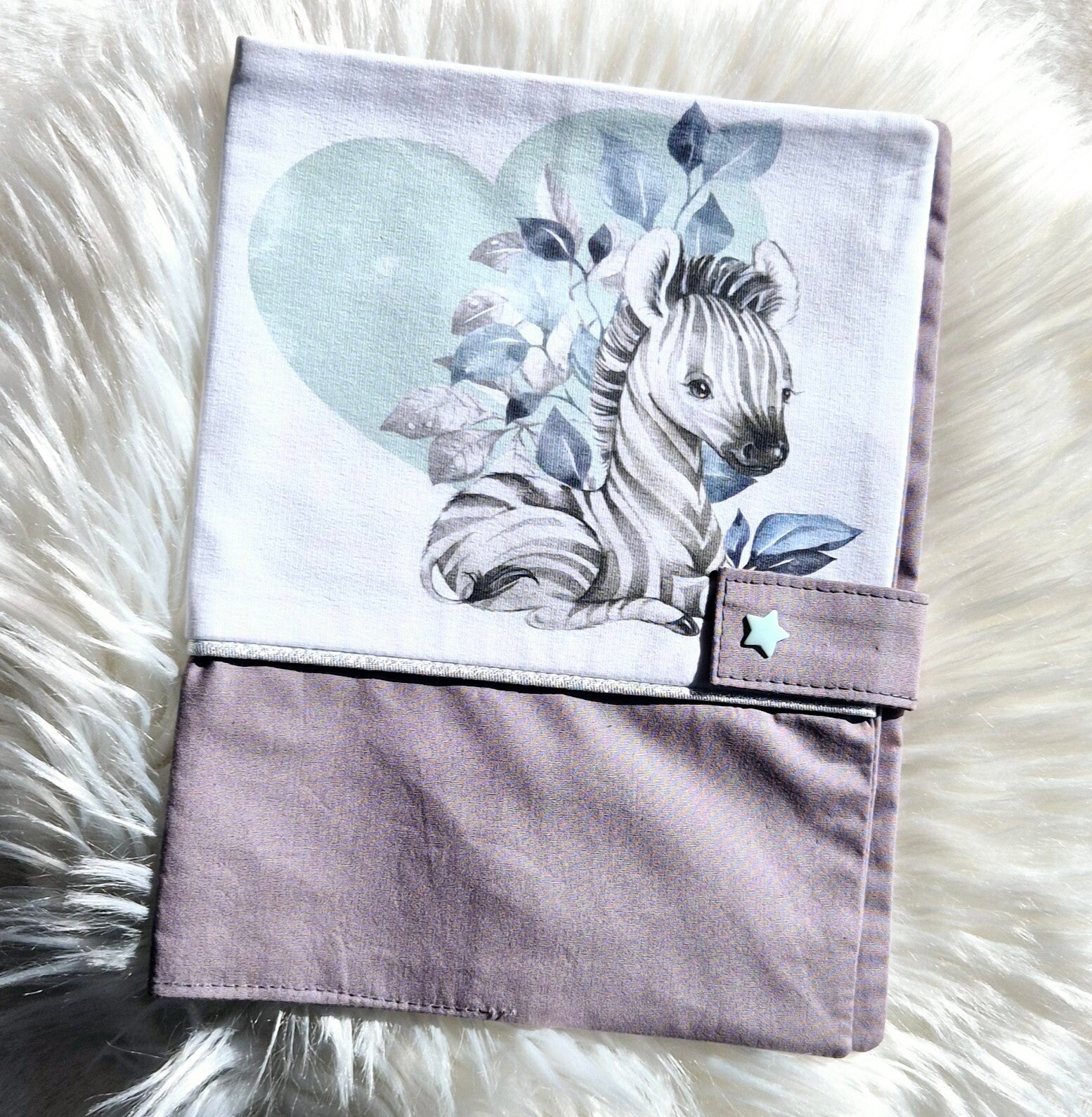 Protège carnet de santé Zèbre gris