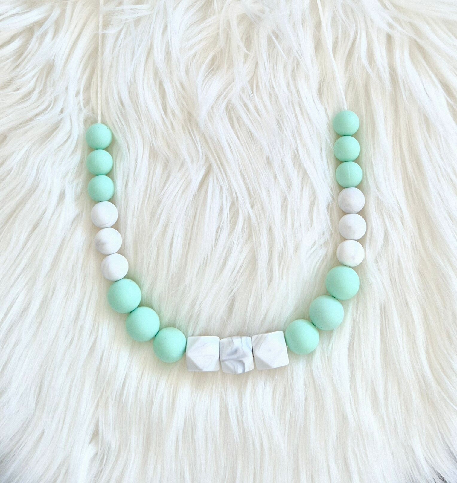 Collier d'allaitement / portage