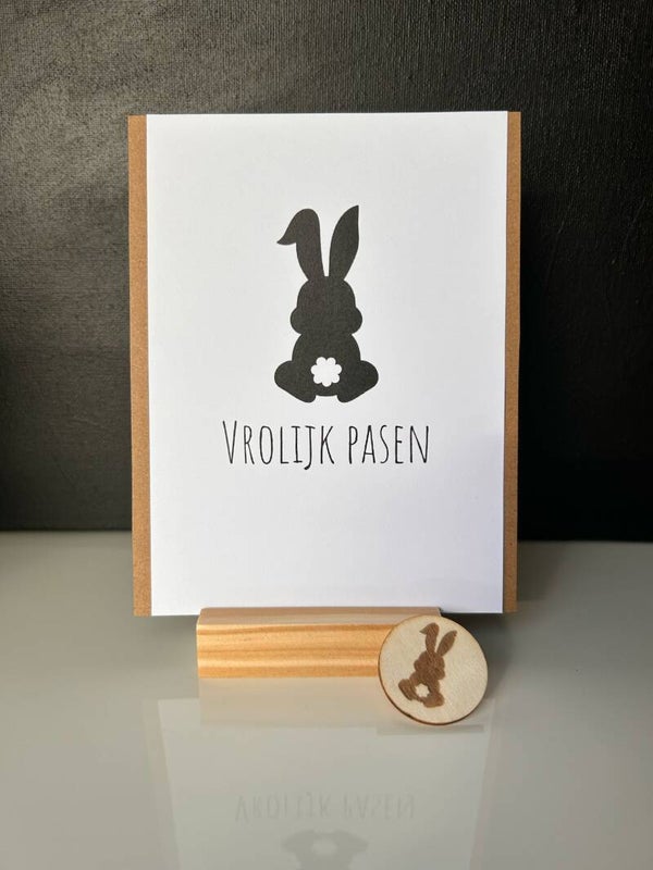 • Vrolijk Pasen • Zwart haasje
