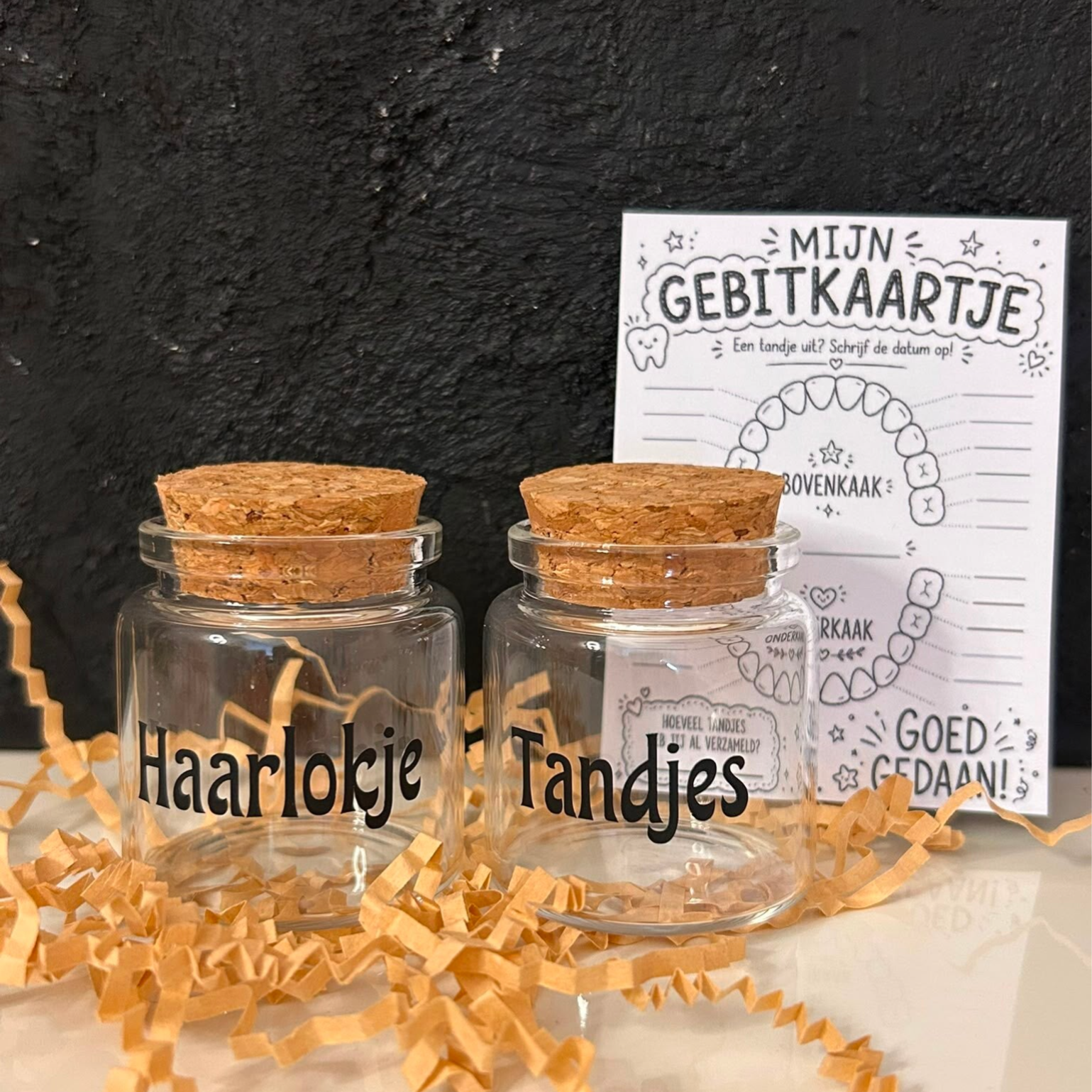 • Tanden- en Haarlokpotje •