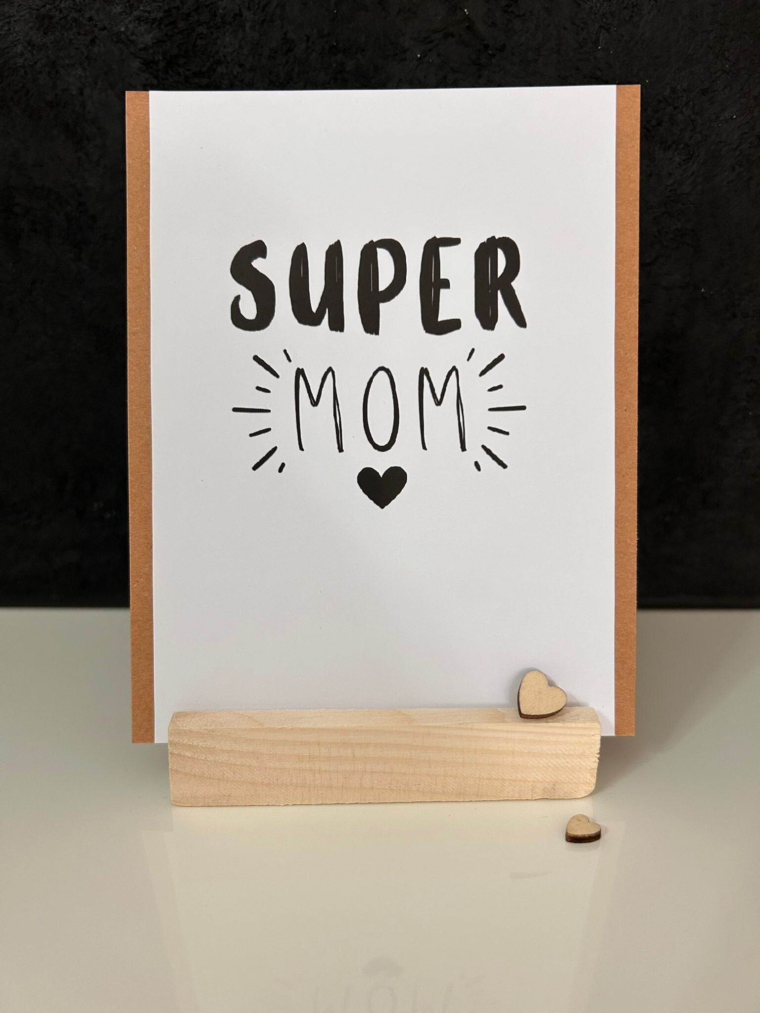 • Super mom •