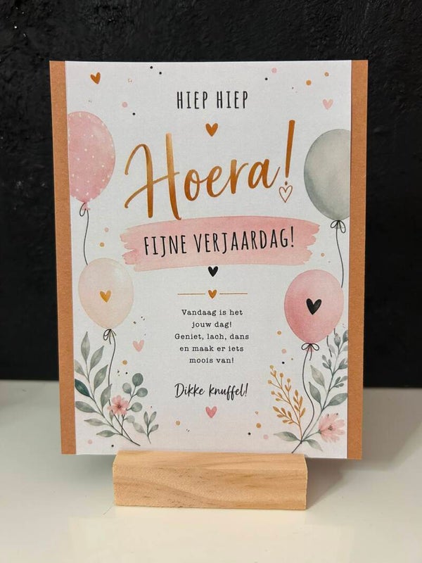 • Hoera! Fijne verjaardag •